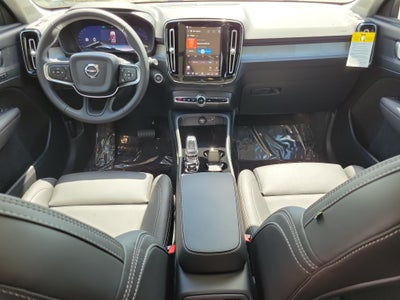 2026 Volvo XC40 Plus