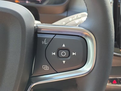 2026 Volvo XC40 Plus