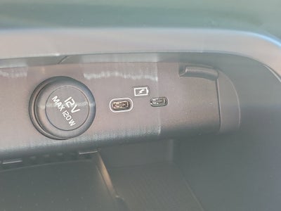 2026 Volvo XC40 Plus