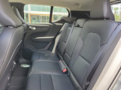 2026 Volvo XC40 Plus