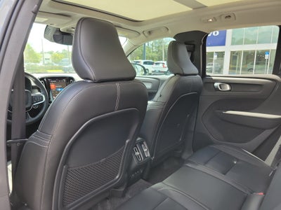 2026 Volvo XC40 Plus