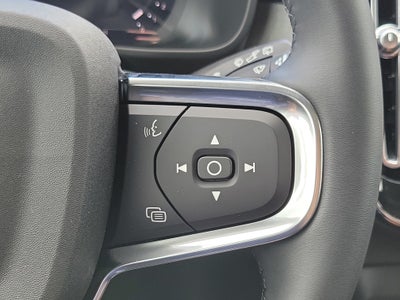 2026 Volvo XC40 Plus