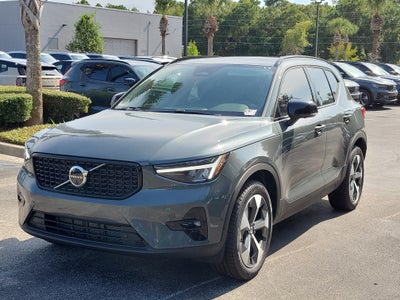 2026 Volvo XC40 Plus