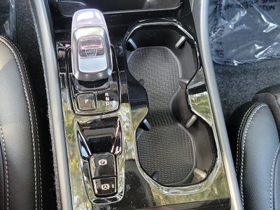 2026 Volvo XC40 Plus