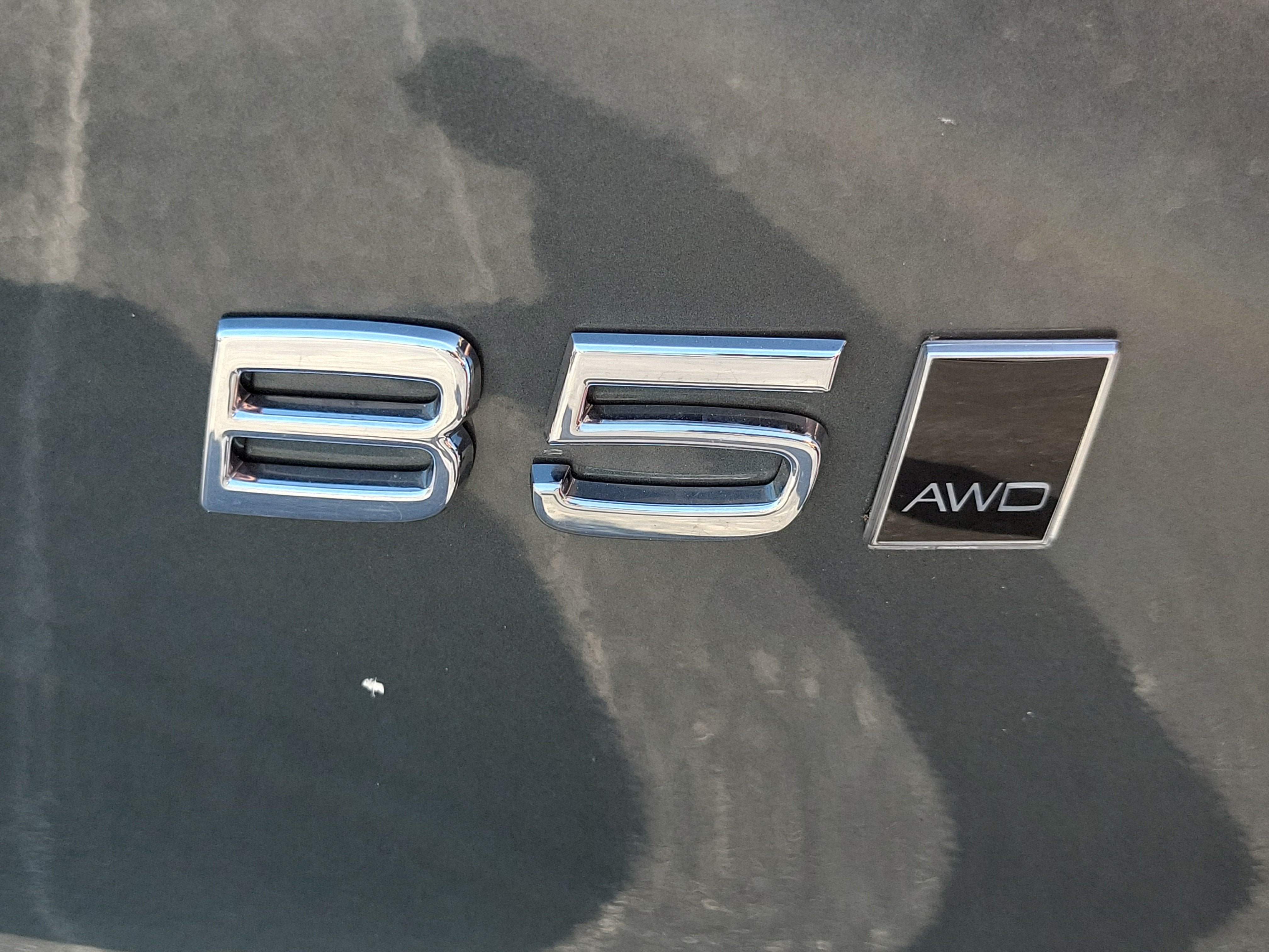 2026 Volvo XC40 Plus