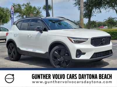 2026 Volvo XC40 Ultra Black Edition