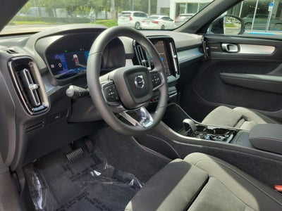2026 Volvo XC40 Ultra Black Edition
