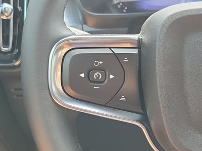 2026 Volvo XC40 Ultra Black Edition