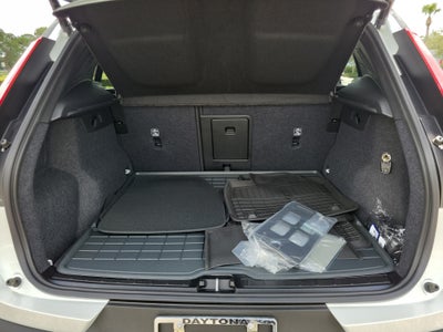 2026 Volvo XC40 Ultra Black Edition