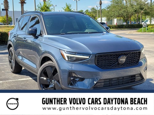 2026 Volvo XC40 Ultra Black Edition
