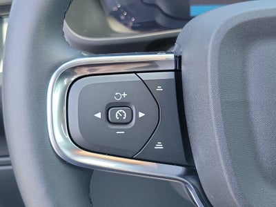 2026 Volvo XC40 Ultra Black Edition