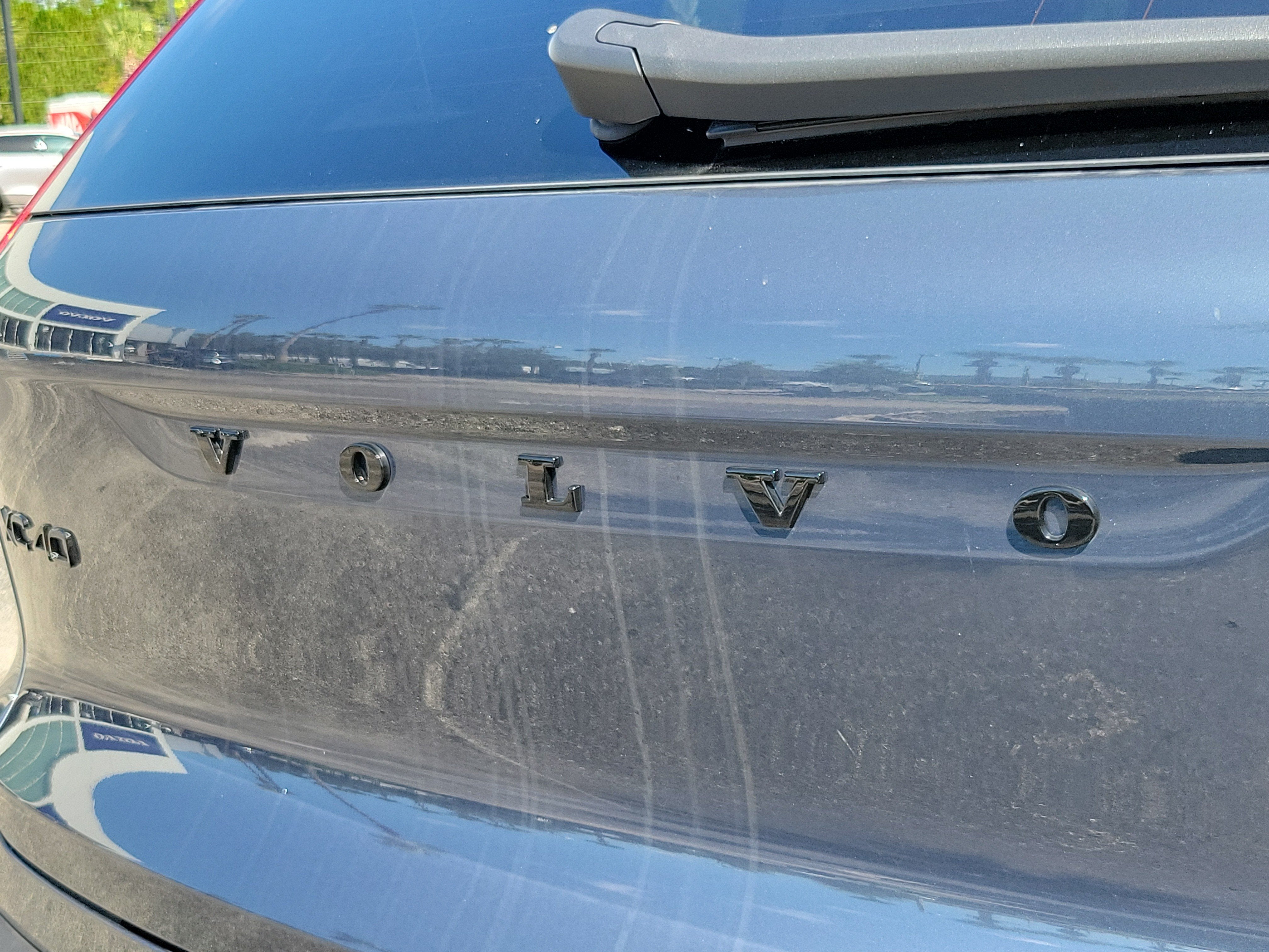 2026 Volvo XC40 Ultra Black Edition