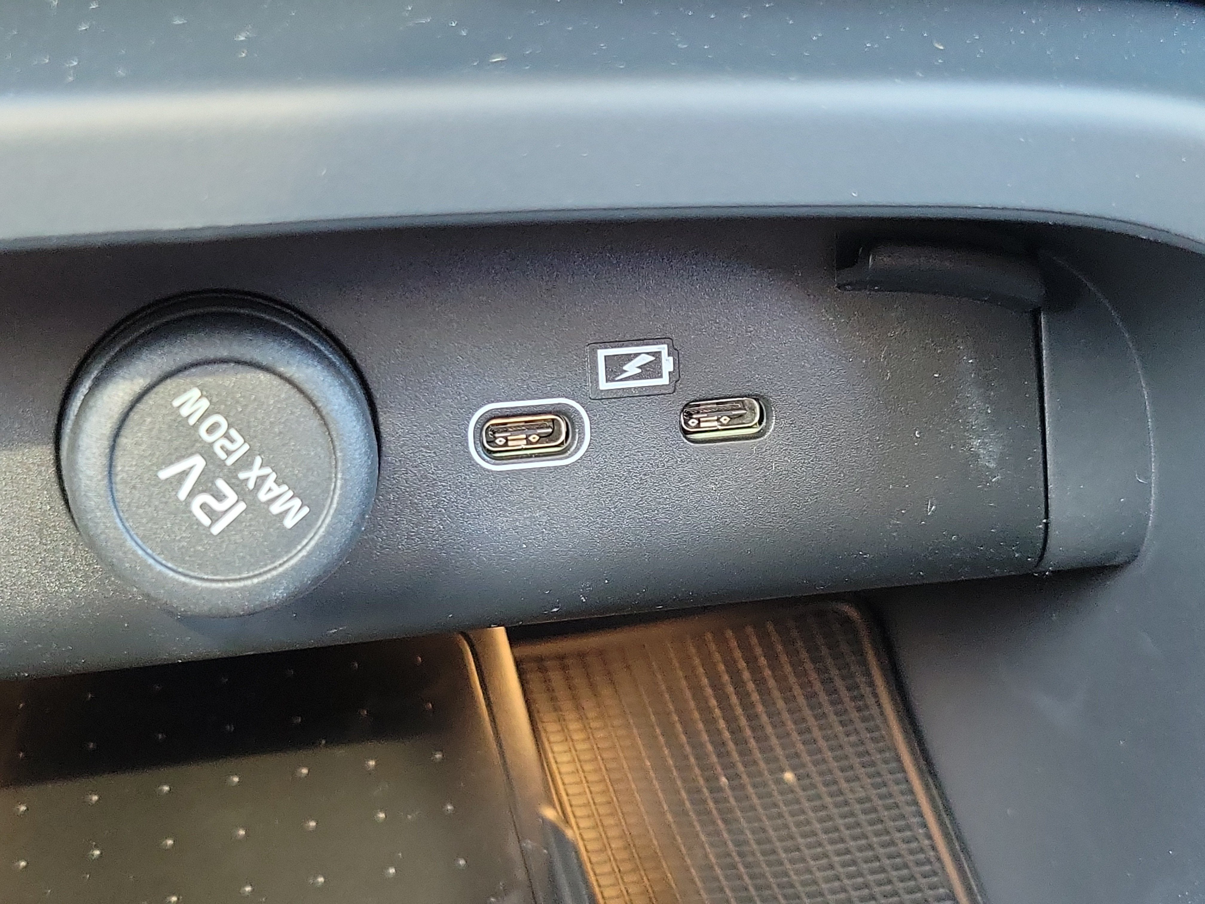 2026 Volvo XC40 Core