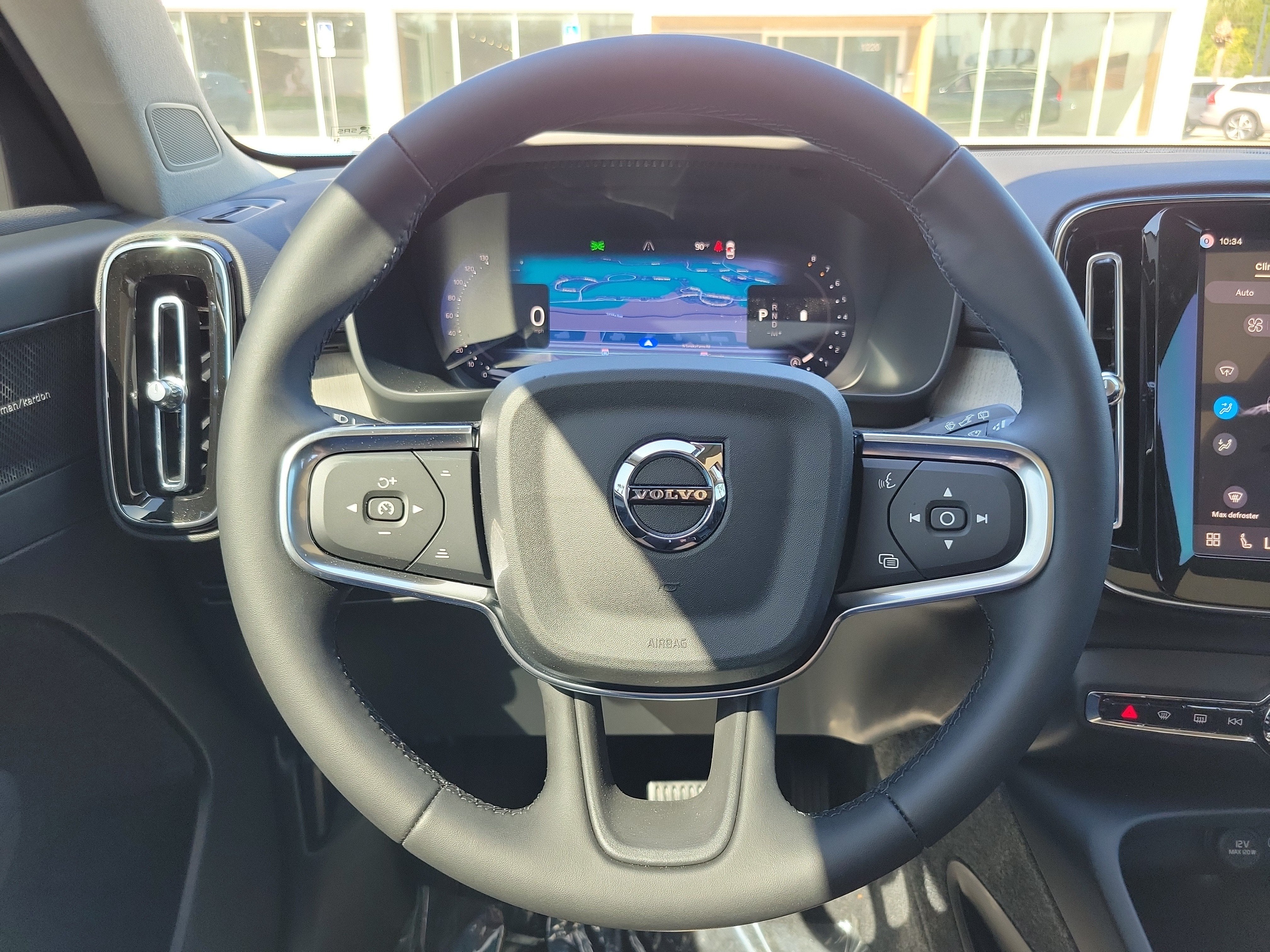 2026 Volvo XC40 Ultra