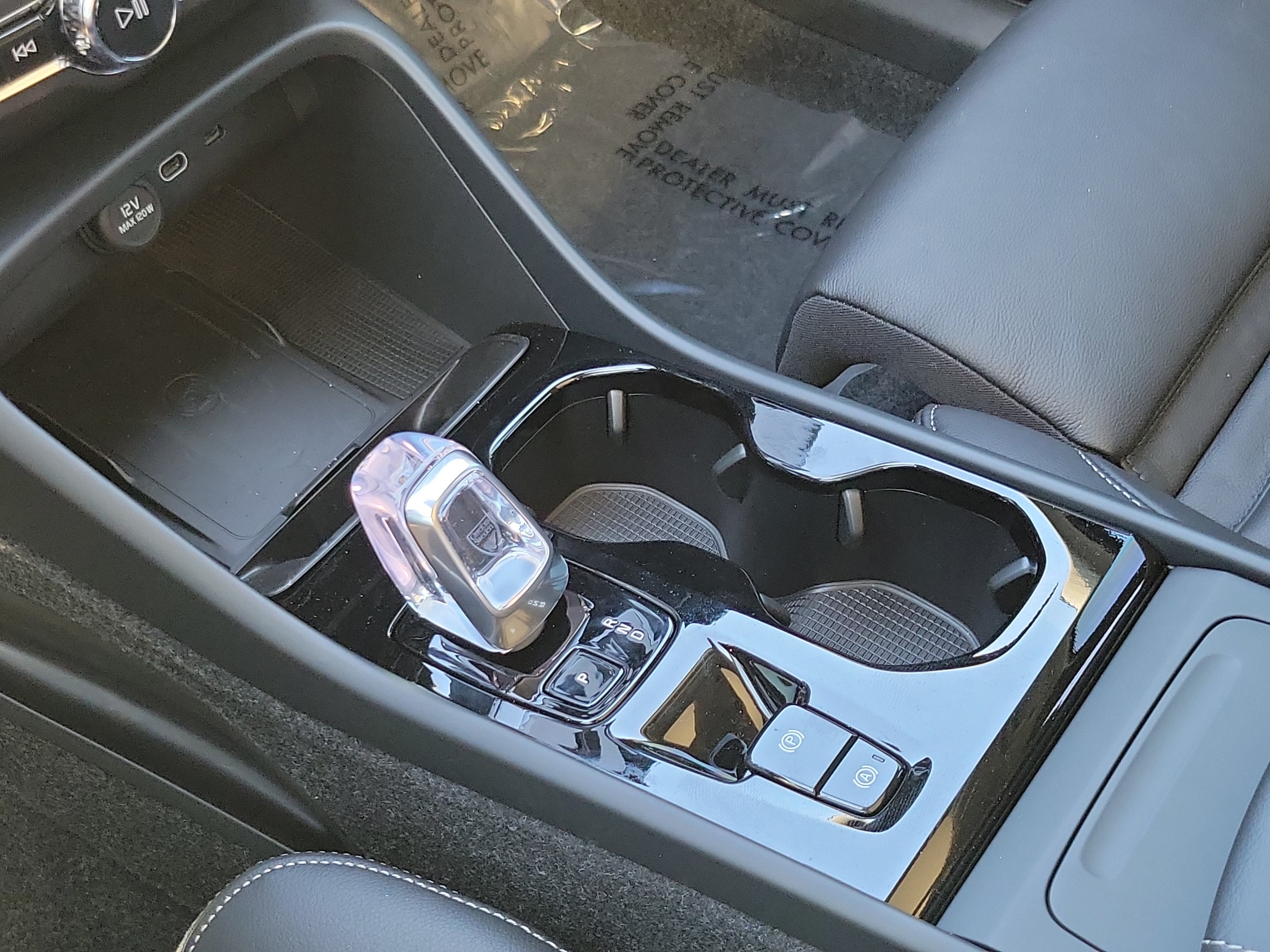 2026 Volvo XC40 Ultra