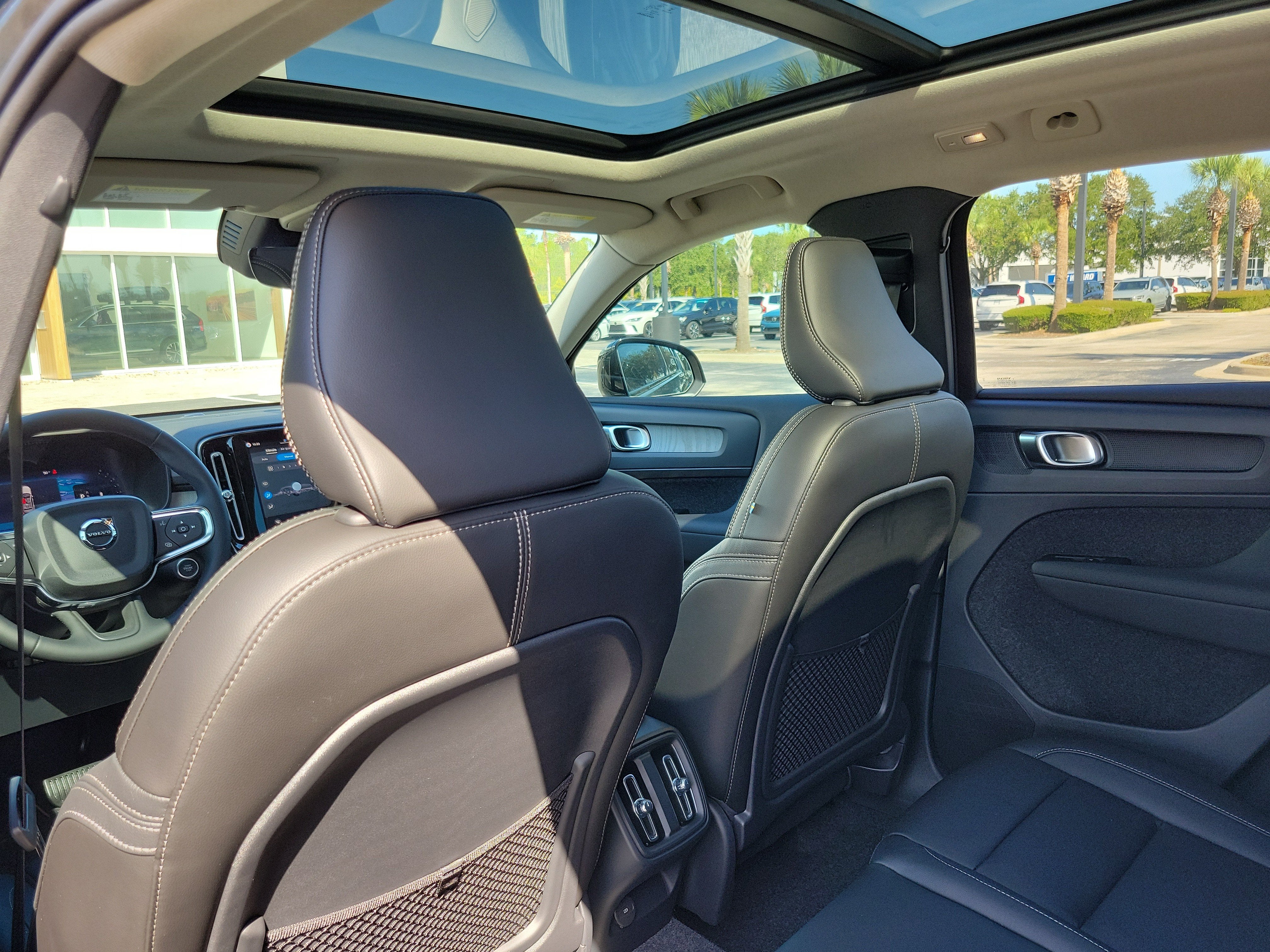 2026 Volvo XC40 Ultra