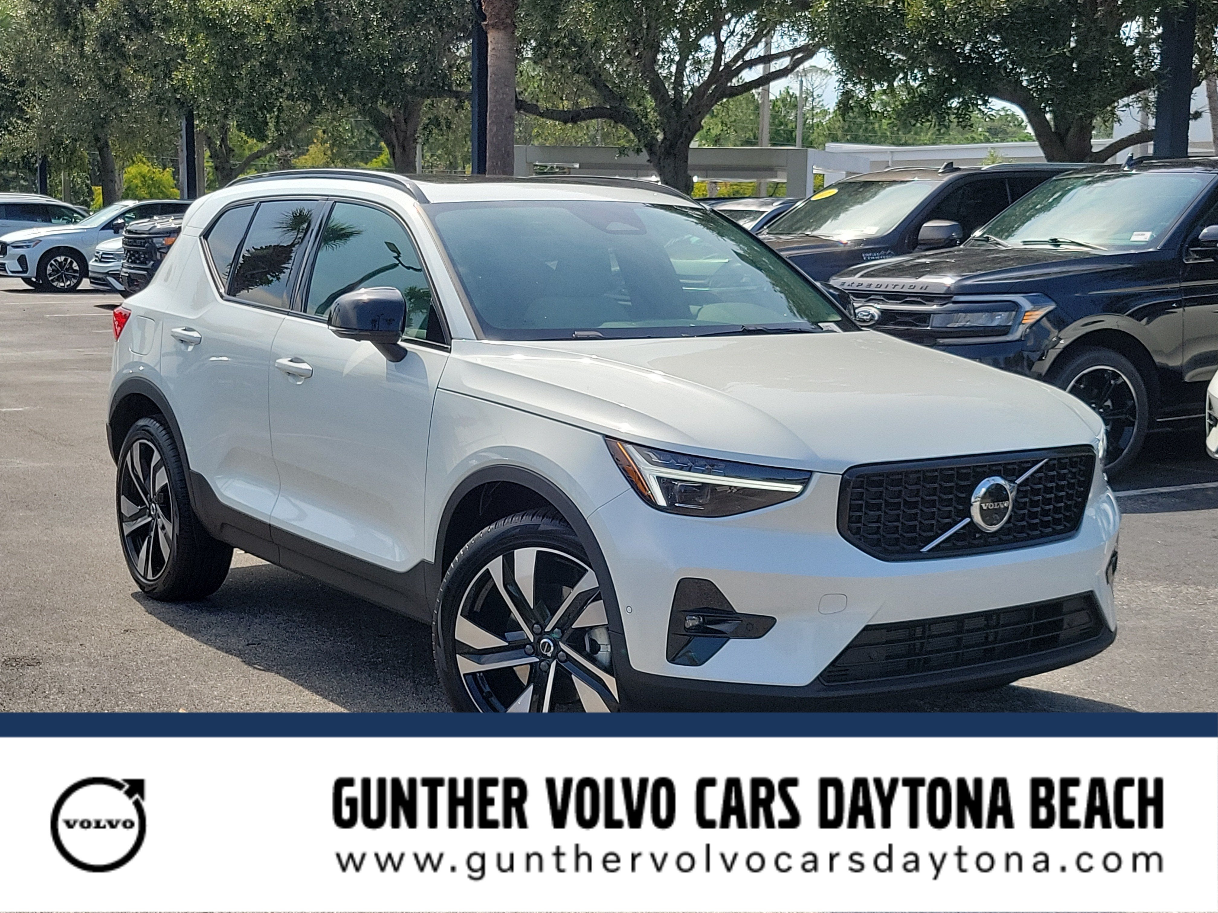2026 Volvo XC40 Ultra