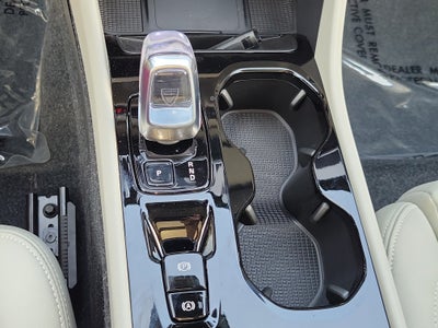 2026 Volvo XC40 Ultra