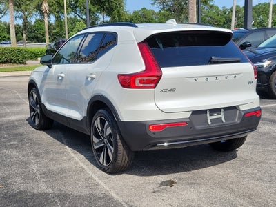 2026 Volvo XC40 Ultra