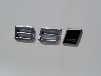 2026 Volvo XC40 Ultra