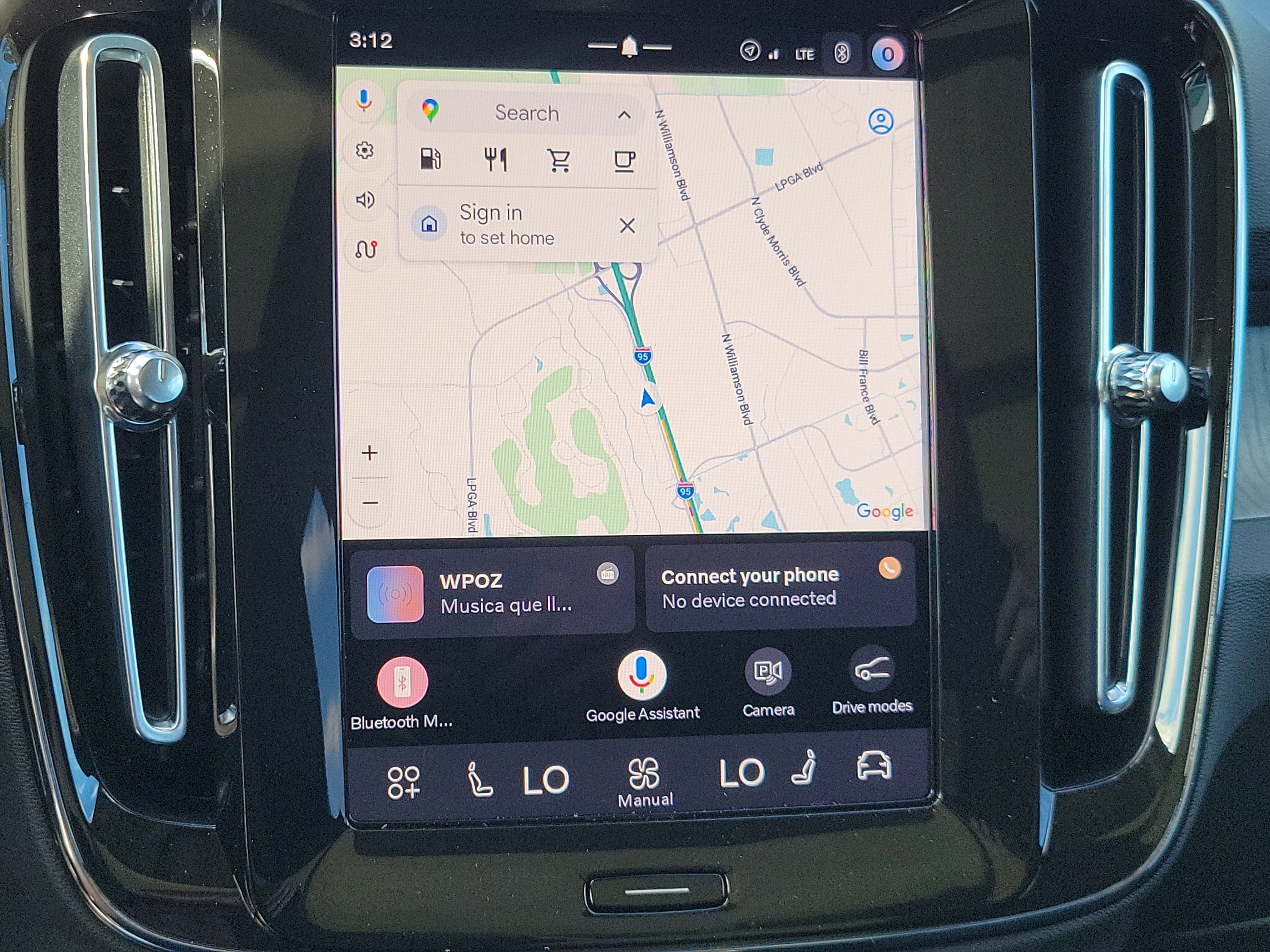 2026 Volvo XC40 Ultra
