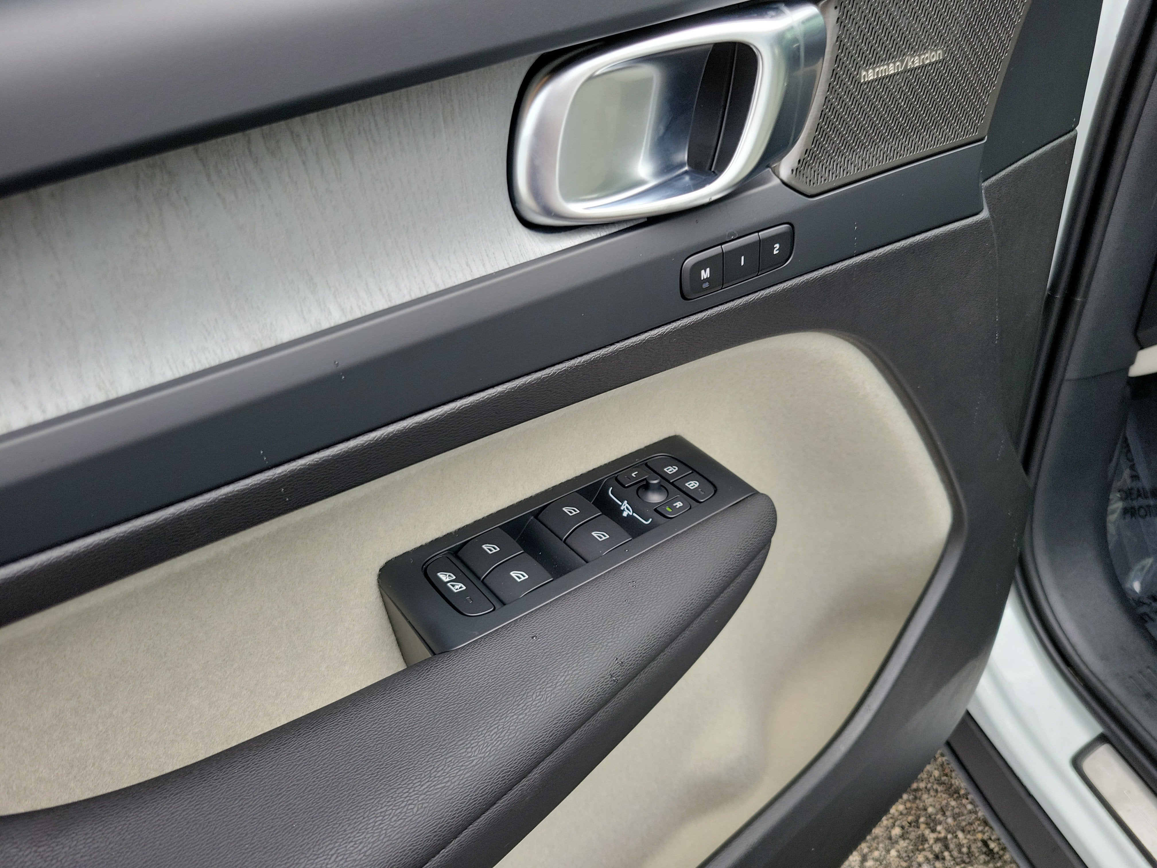 2026 Volvo XC40 Ultra