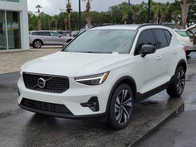 2026 Volvo XC40 Ultra