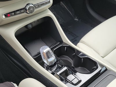 2026 Volvo XC40 Ultra