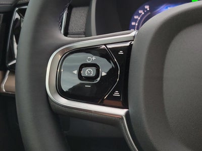 2026 Volvo XC90 Plus