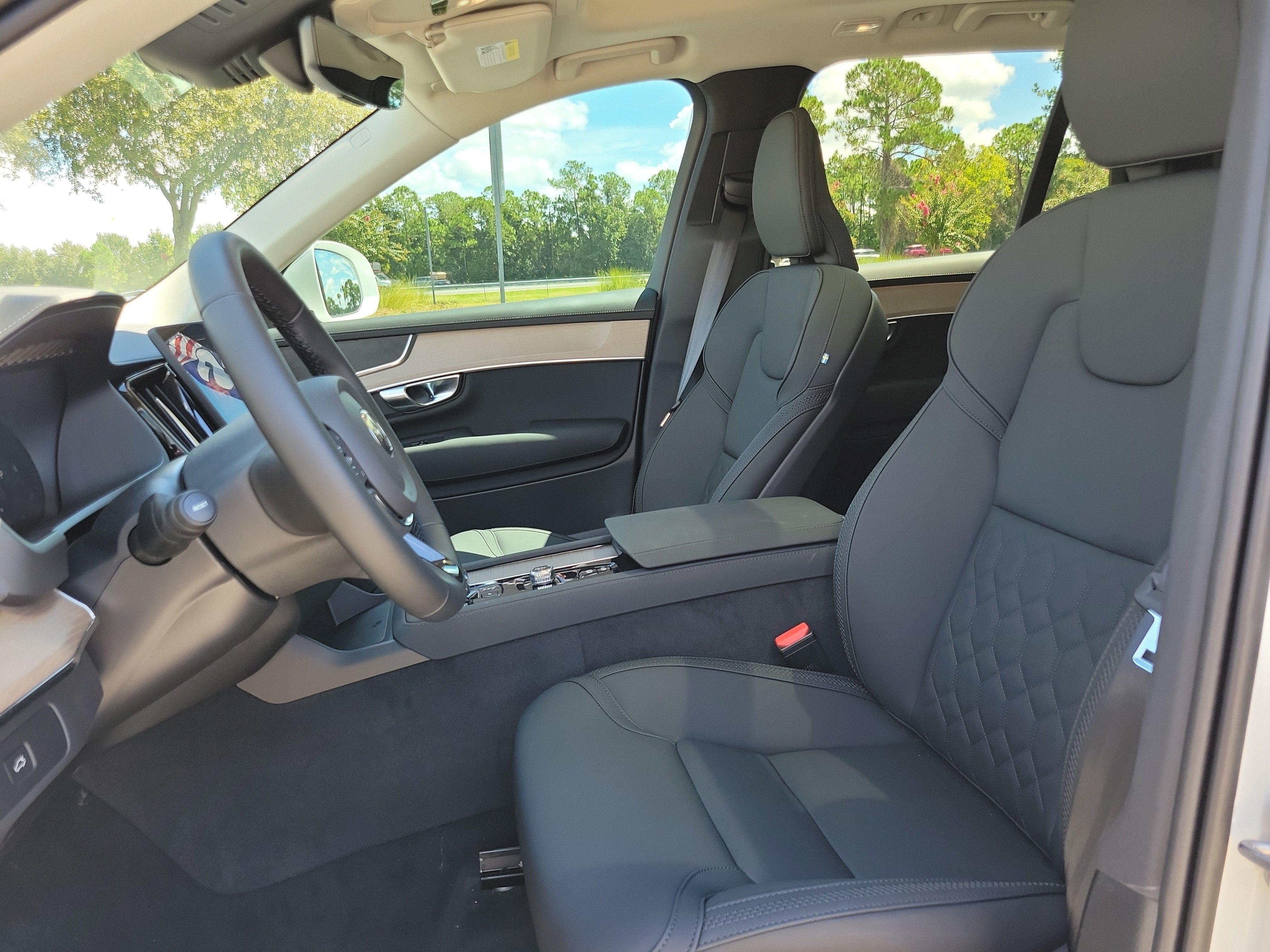 2026 Volvo XC90 Core