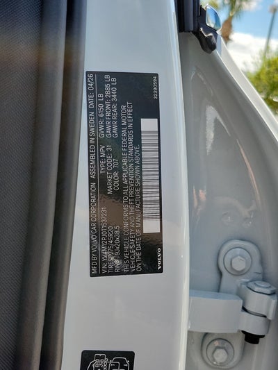 2026 Volvo XC90 Core
