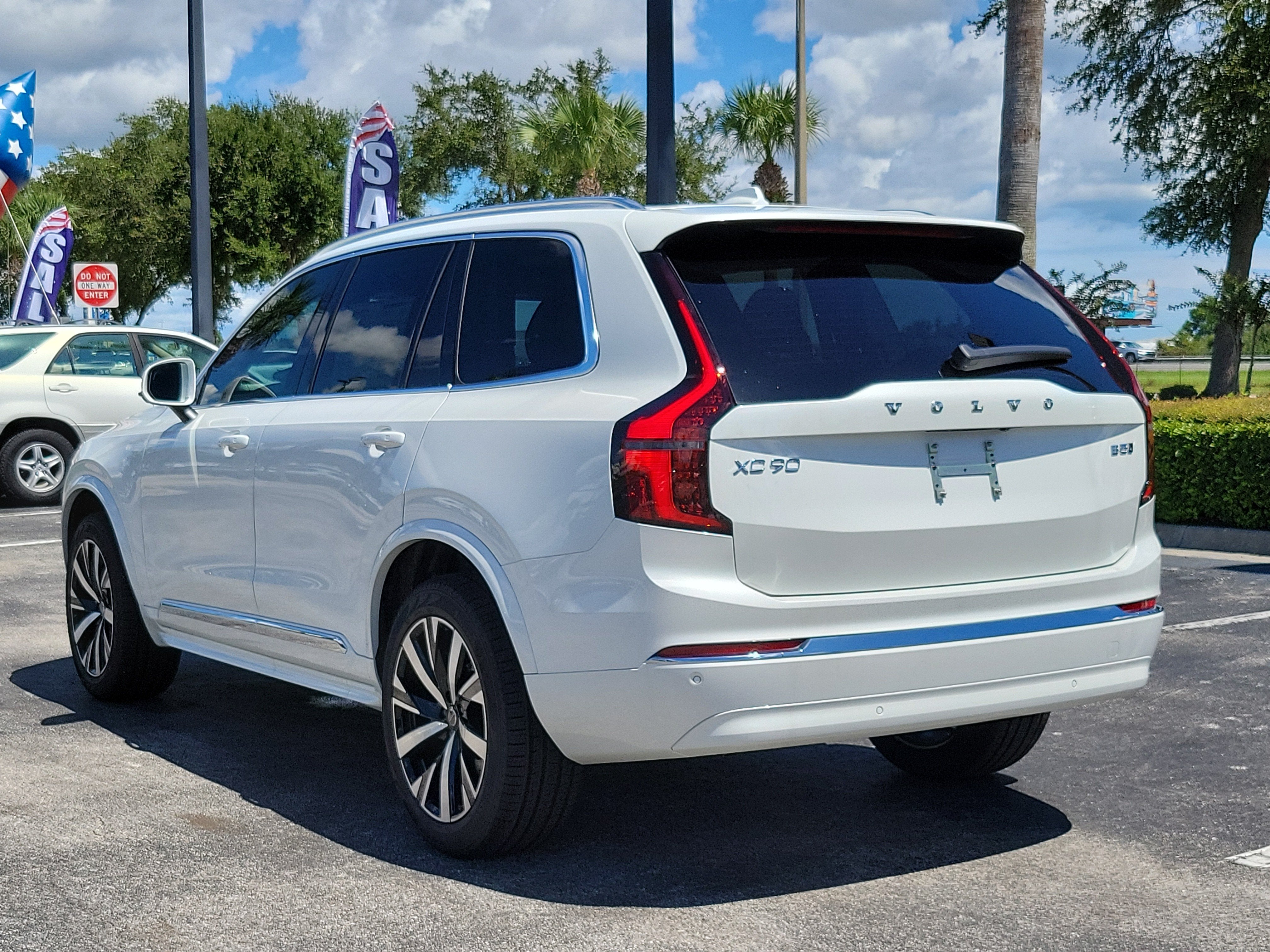 2026 Volvo XC90 Core