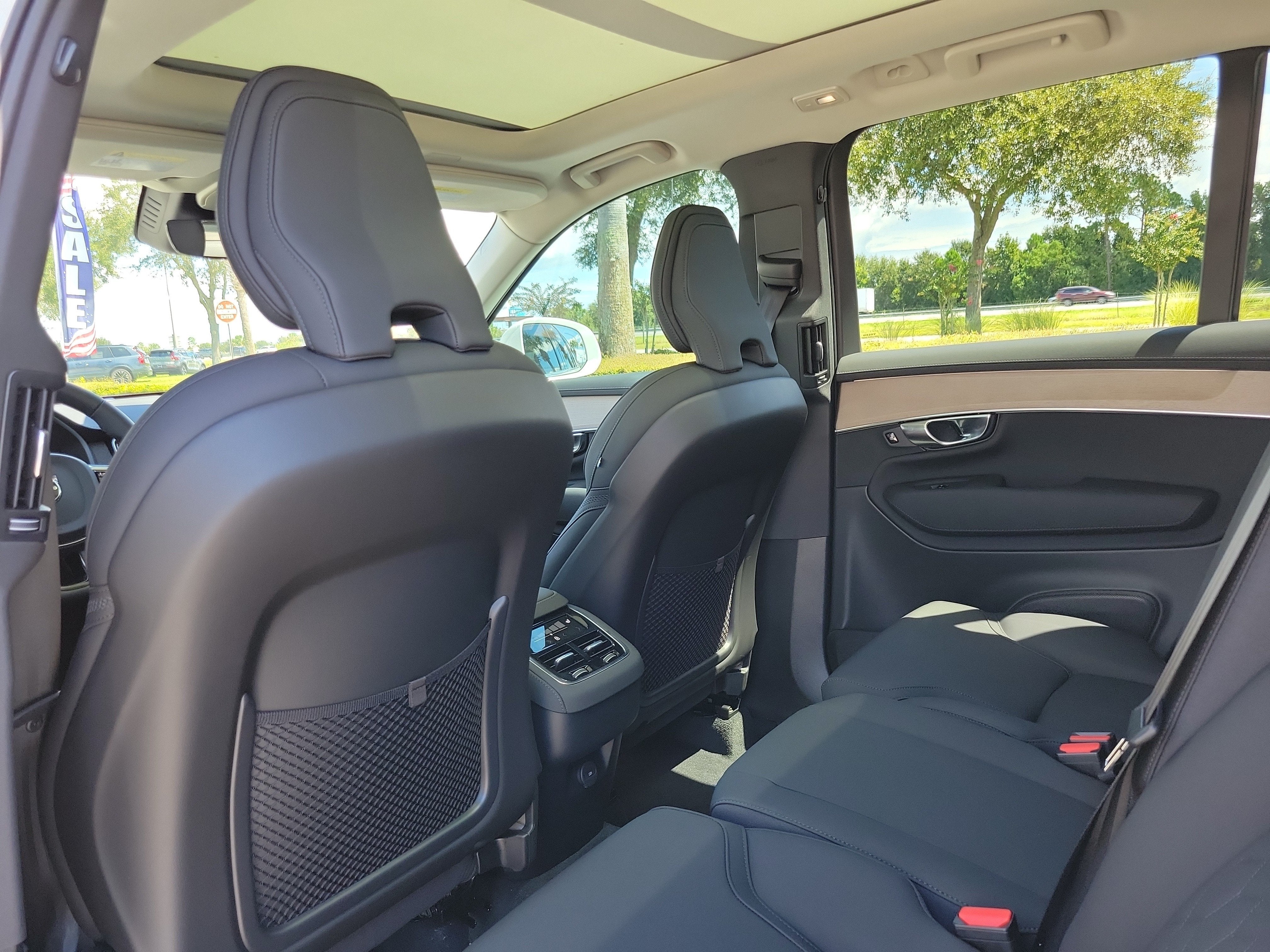 2026 Volvo XC90 Core