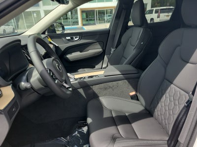 2026 Volvo XC60 Plus