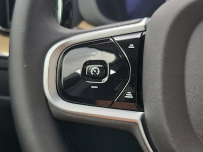 2026 Volvo XC60 Plus