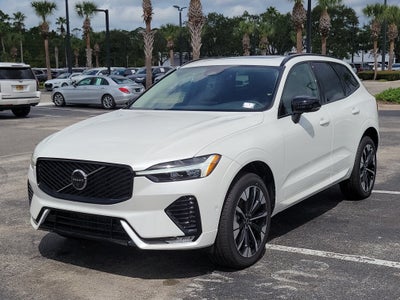 2026 Volvo XC60 Plus