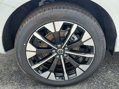 2026 Volvo XC60 Plus