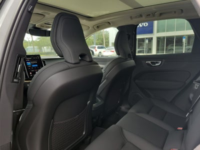 2026 Volvo XC60 Plus