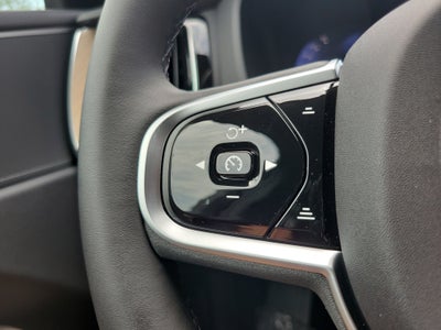 2026 Volvo XC60 Plus