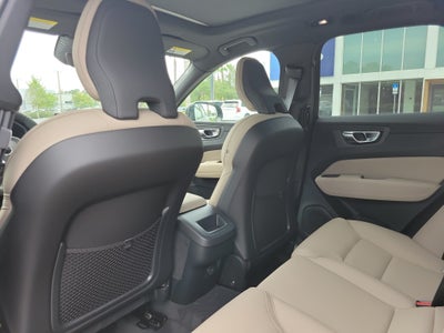 2026 Volvo XC60 Plus