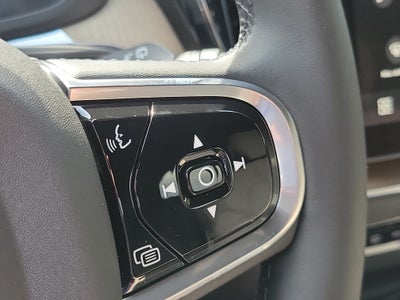 2026 Volvo XC60 Plus