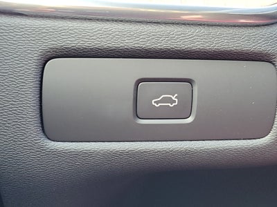 2026 Volvo XC60 Plus