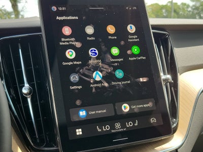 2026 Volvo XC60 Plus