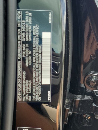 2026 Volvo XC60 Plus