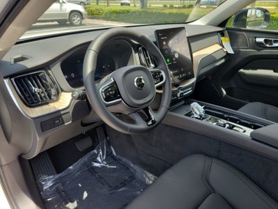 2026 Volvo XC60 Plus