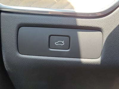 2026 Volvo XC60 Plus