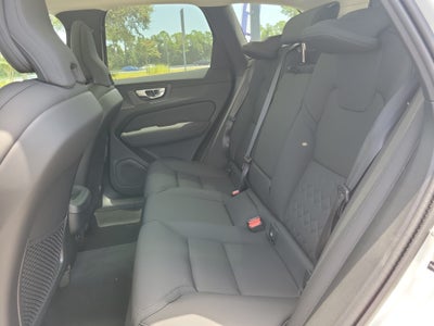 2026 Volvo XC60 Plus