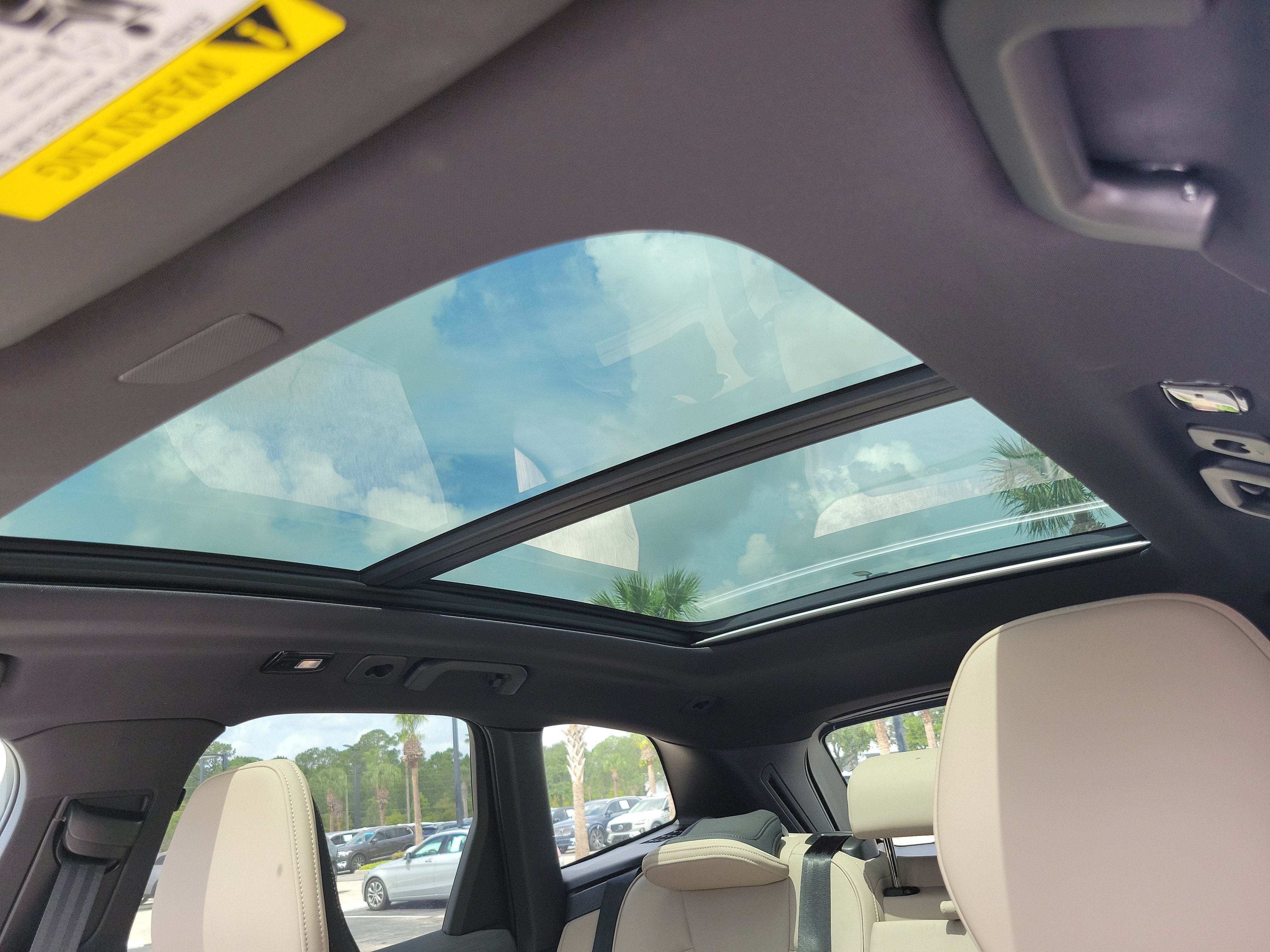 2026 Volvo XC60 Plus