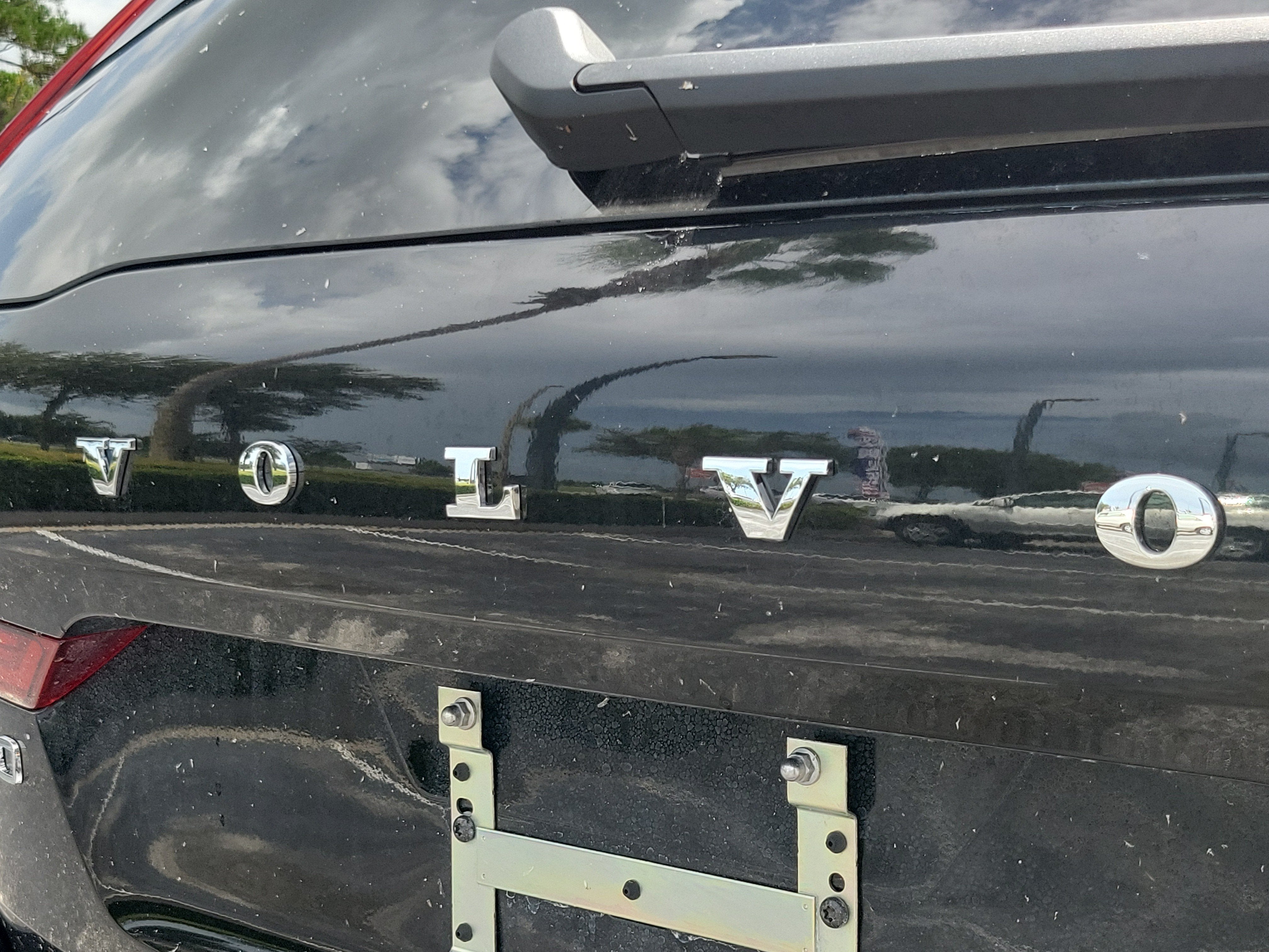 2026 Volvo XC60 Plus