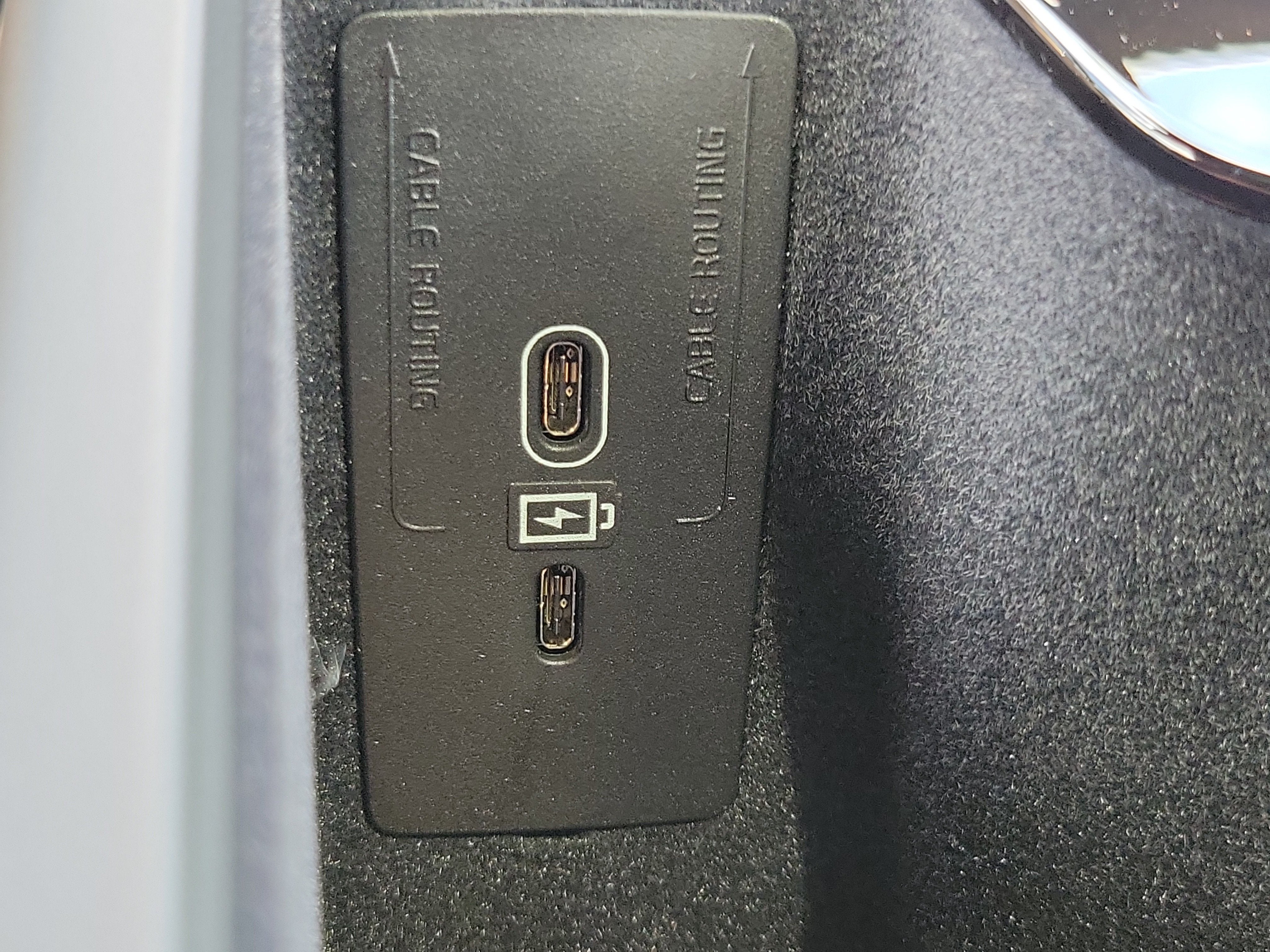 2026 Volvo XC60 Plus